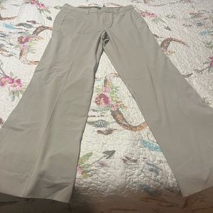 Women Gap dress pants.